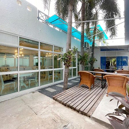 Hotel Baan Pattaya By Sabai Zewnętrze zdjęcie