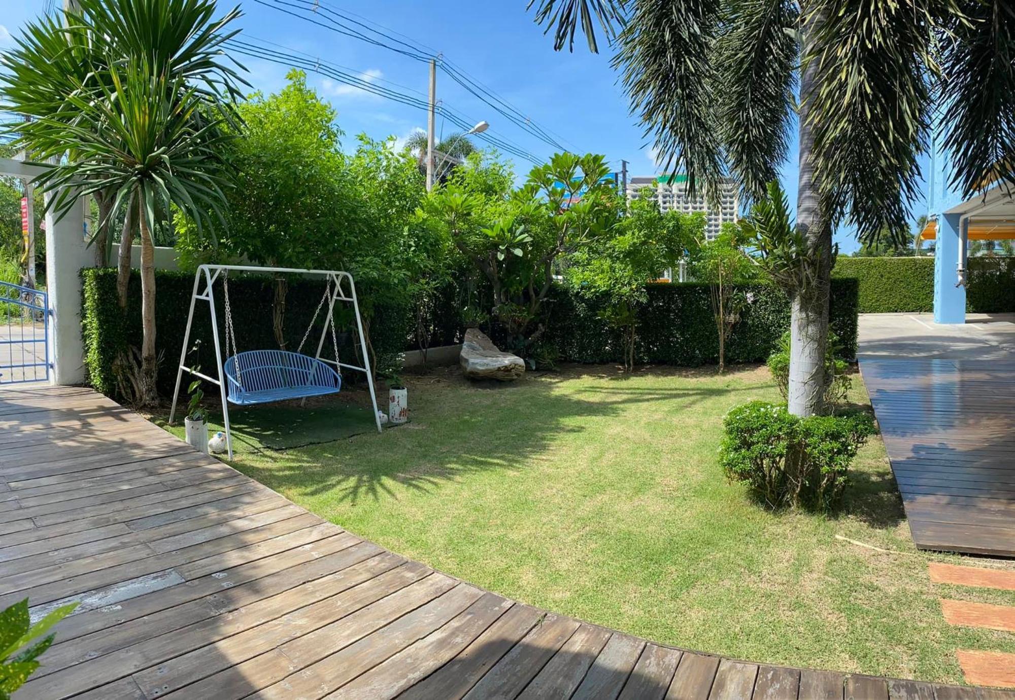 Hotel Baan Pattaya By Sabai Zewnętrze zdjęcie
